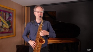 Carl-Emmanuel Fisbach plays "Giusto" (Etude 38) by Christian Lauba